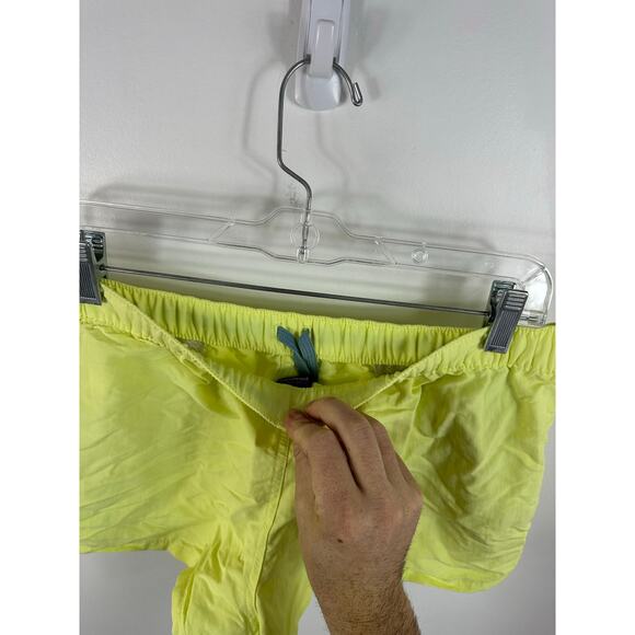 Patagonia Barely Baggies Shorts Yellow Womens Medium Hiking Outdoors Nylon - Picture 11 of 11